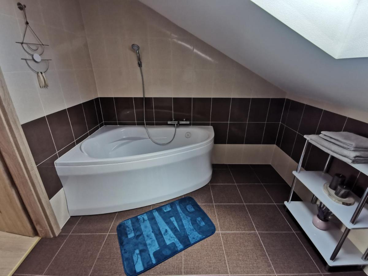 Apartmany Svitkov 79 Pardubice Extérieur photo