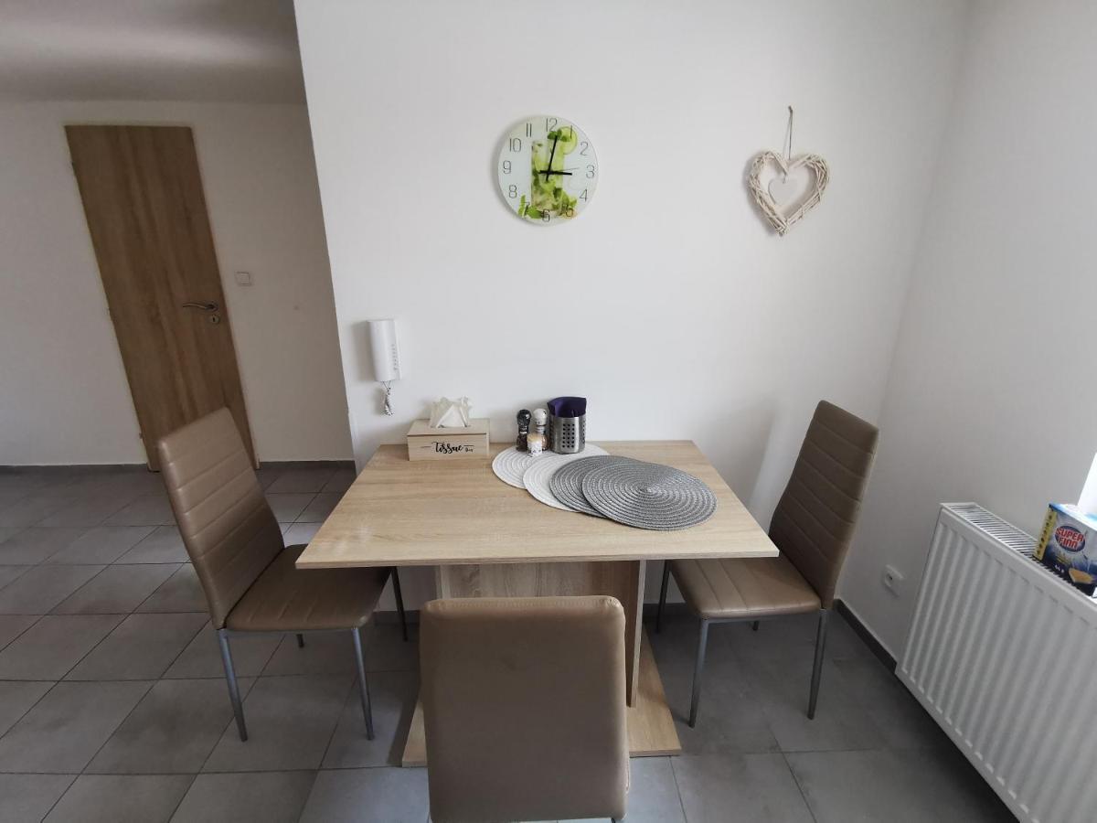 Apartmany Svitkov 79 Pardubice Extérieur photo